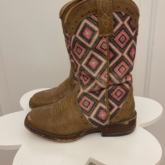 ROPER Boots. Girl’s Boots. Cowboy Boots. Cool! New already worn off. Size 9. - Picture 6 of 9